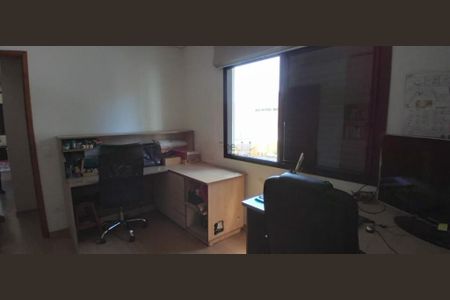 Apartamento à venda com 188m², 4 quartos e 3 vagas