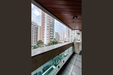 Apartamento à venda com 188m², 4 quartos e 3 vagasVaranda da Sala