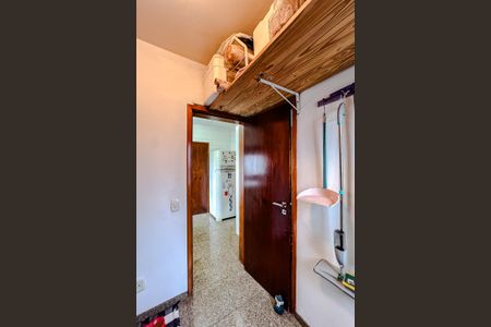 Apartamento à venda com 188m², 4 quartos e 3 vagasQuarto de Serviço