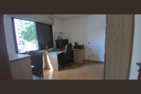 Apartamento à venda com 188m², 4 quartos e 3 vagas