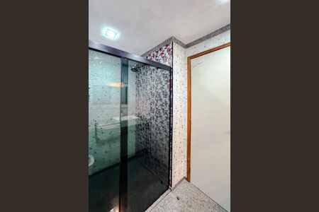 Apartamento à venda com 188m², 4 quartos e 3 vagasBanheiro