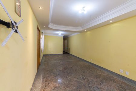 Casa à venda com 248m², 3 quartos e 4 vagasSala