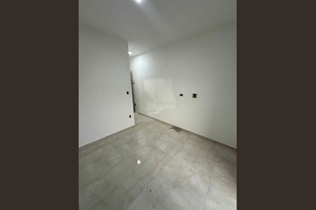 Casa à venda com 110m², 3 quartos e 2 vagas