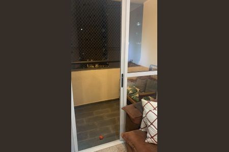 Apartamento à venda com 60m², 2 quartos e 1 vagaVaranda