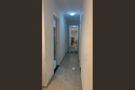 Apartamento à venda com 60m², 2 quartos e 1 vagaCorredor