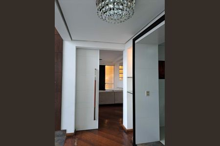 Apartamento à venda com 214m², 4 quartos e 4 vagas