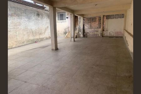Casa à venda com 100m², 3 quartos e 3 vagas