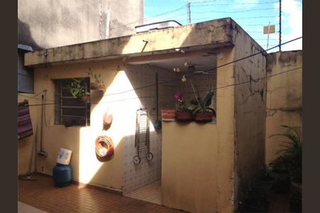 Casa à venda com 174m², 3 quartos e 2 vagas