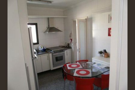 Apartamento à venda com 118m², 3 quartos e 4 vagas
