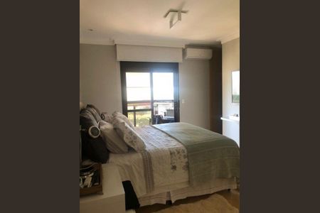 Apartamento à venda com 246m², 4 quartos e 4 vagas