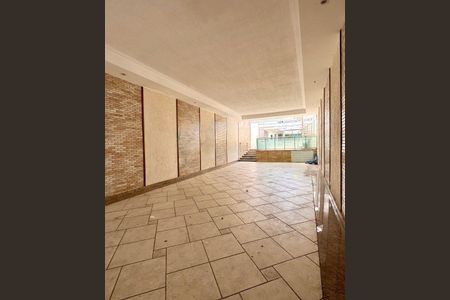 Casa à venda com 233m², 5 quartos e 6 vagas