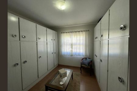 Casa à venda com 88m², 2 quartos e 2 vagas