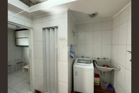 Casa à venda com 88m², 2 quartos e 2 vagas