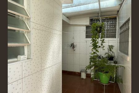 Casa à venda com 88m², 2 quartos e 2 vagas