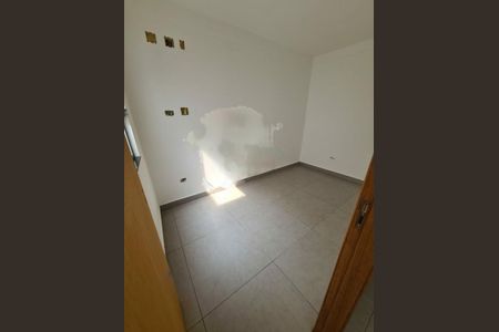 Casa à venda com 105m², 3 quartos e 2 vagas