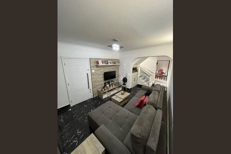 Casa à venda com 115m², 3 quartos e 2 vagas