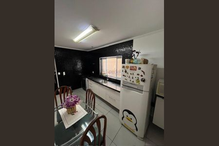 Casa à venda com 115m², 3 quartos e 2 vagas