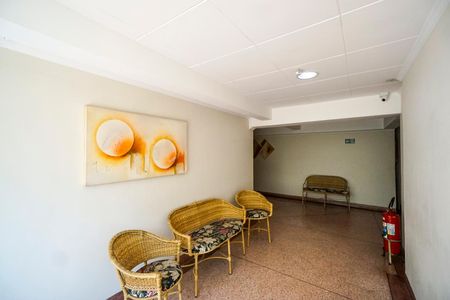 Apartamento à venda com 94m², 2 quartos e 1 vagaHall social