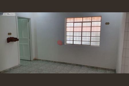Casa à venda com 330m², 3 quartos e sem vaga