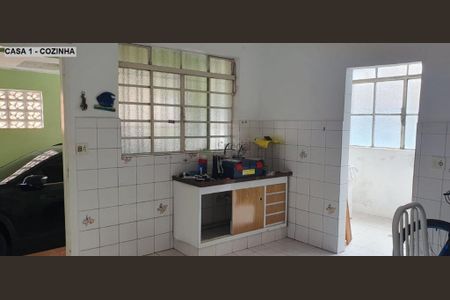 Casa à venda com 330m², 3 quartos e sem vaga