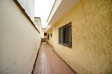 Casa à venda com 238m², 2 quartos e 4 vagasQuintal