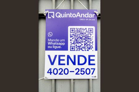 Casa à venda com 238m², 2 quartos e 4 vagasPlaca