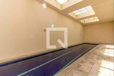 Apartamento à venda com 94m², 2 quartos e 2 vagasPiscina interna