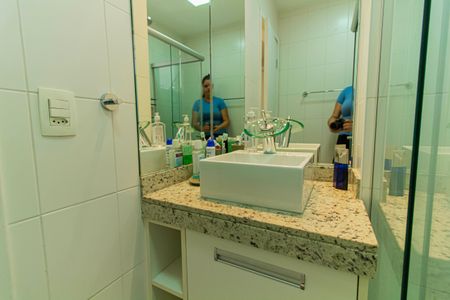 Apartamento à venda com 94m², 2 quartos e 2 vagasBanheiro