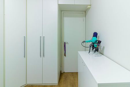 Apartamento à venda com 94m², 2 quartos e 2 vagasQuarto 2