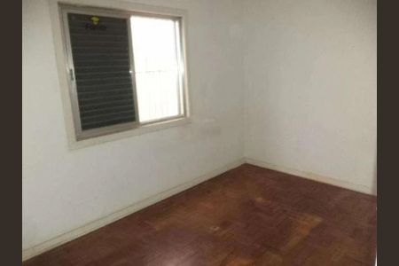Casa à venda com 200m², 2 quartos e 5 vagas
