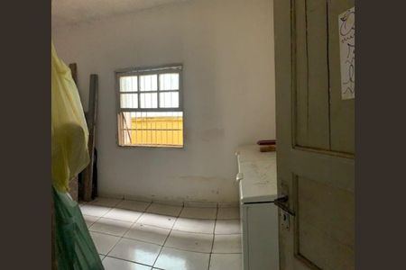 Casa à venda com 70m², 2 quartos e 2 vagas