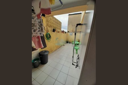 Casa à venda com 147m², 4 quartos e 2 vagas