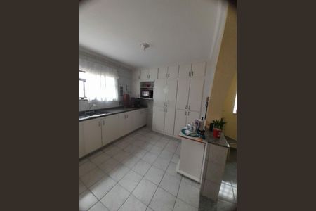 Casa à venda com 147m², 4 quartos e 2 vagas