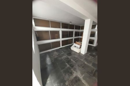 Casa à venda com 147m², 4 quartos e 2 vagas