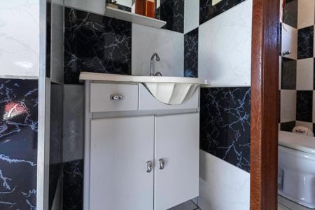 Casa à venda com 301m², 4 quartos e 4 vagasTerraço - Banheiro social