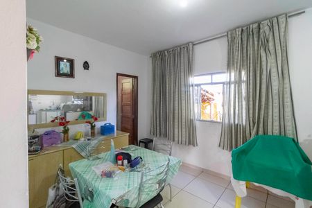 Casa à venda com 301m², 4 quartos e 4 vagasCasa 2 - Copa