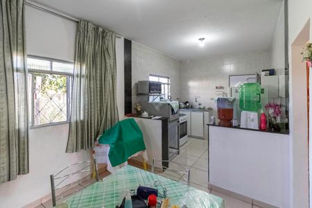 Casa à venda com 301m², 4 quartos e 4 vagasCasa 2 - Copa