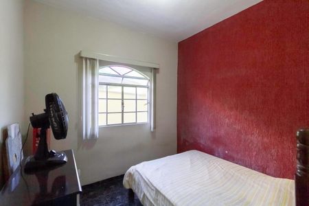 Casa à venda com 301m², 4 quartos e 4 vagasCasa 1 - Quarto 1