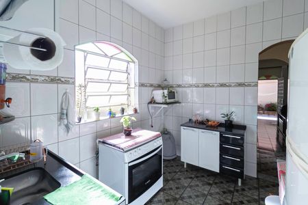 Casa à venda com 301m², 4 quartos e 4 vagasCasa 1 - Cozinha