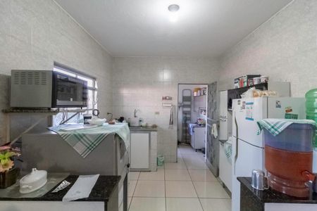 Casa à venda com 301m², 4 quartos e 4 vagasCasa 2 - Cozinha