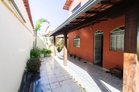 Casa à venda com 301m², 4 quartos e 4 vagasQuintal