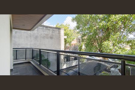 Apartamento à venda com 140m², 3 quartos e 2 vagas Apartamento à venda com 140m², 3 quartos e 2 vagasSacada 1