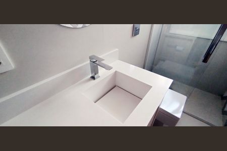 Apartamento à venda com 140m², 3 quartos e 2 vagas Apartamento à venda com 140m², 3 quartos e 2 vagasBanheiro