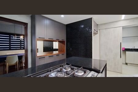 Apartamento à venda com 140m², 3 quartos e 2 vagas Apartamento à venda com 140m², 3 quartos e 2 vagasCozinha