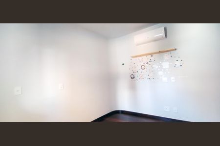 Apartamento à venda com 140m², 3 quartos e 2 vagas Apartamento à venda com 140m², 3 quartos e 2 vagasQuarto 2