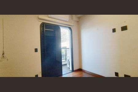 Apartamento à venda com 140m², 3 quartos e 2 vagas Apartamento à venda com 140m², 3 quartos e 2 vagasQuarto Suíte