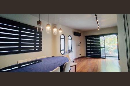 Apartamento à venda com 140m², 3 quartos e 2 vagas Apartamento à venda com 140m², 3 quartos e 2 vagasSala