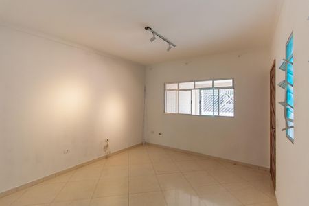 Casa para alugar com 125m², 3 quartos e 2 vagas Casa para alugar com 125m², 3 quartos e 2 vagasSala