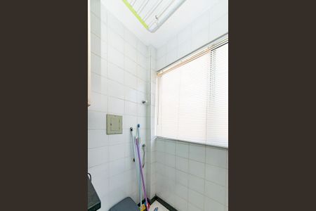 Apartamento à venda com 80m², 2 quartos e 1 vagaÁrea de Serviço