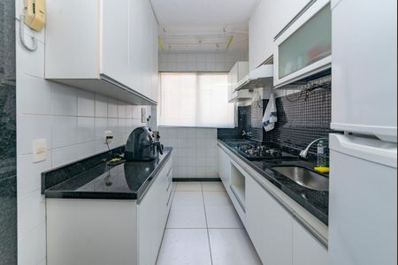Apartamento à venda com 80m², 2 quartos e 1 vagaCozinha